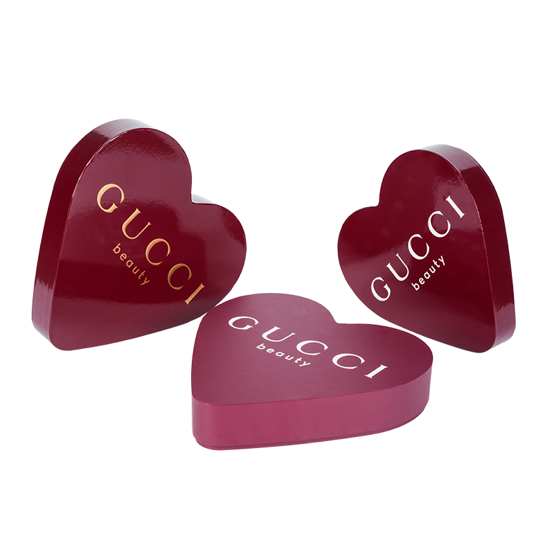 Cutie pentru ambalaje cosmetice cu capac superior și inferior în formă de inimă